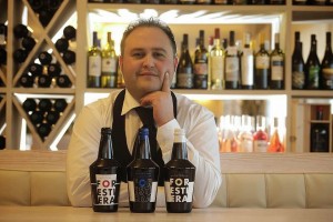 150493_382456685195792_364541014_n