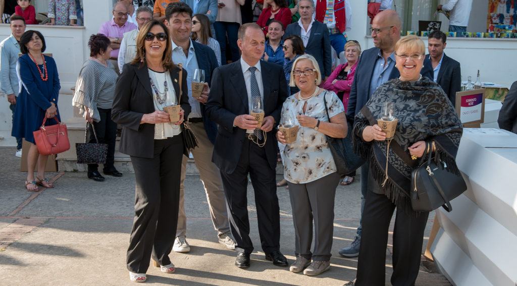 Rosato, Pizza e Donne del Vino