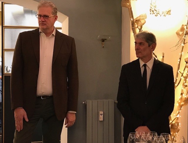 a sinistra Mario Governa titolare di 7's Giò