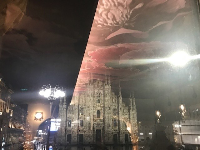 7'S GIÒ una pausa vista Duomo