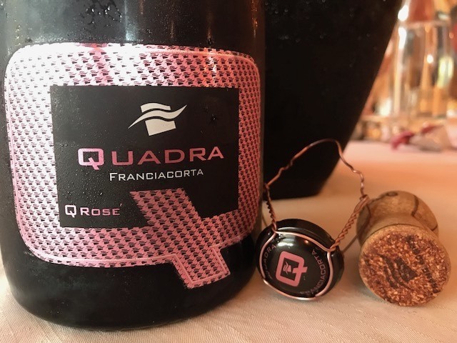 Particolare di Quadra QRosè