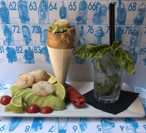 Cono: guacamole e gamberetti