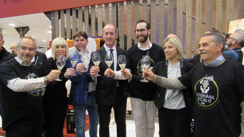 Brindisi Vendemmia social-e Vinitaly