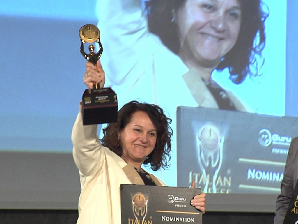 Emanuela Perenzin sul podio dell'Italian Cheese Awards 2019