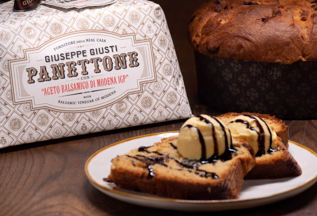 Panettone con Aceto Balsamico di Modena IGP
