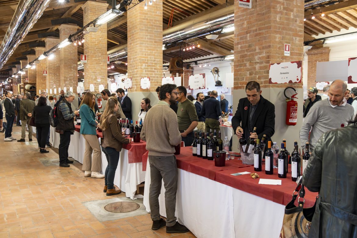 “mareMMMa, la Natura del vino” a Firenze