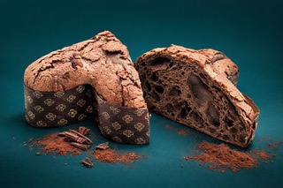 Salvatore Varriale Colomba pesca e fava Tonka