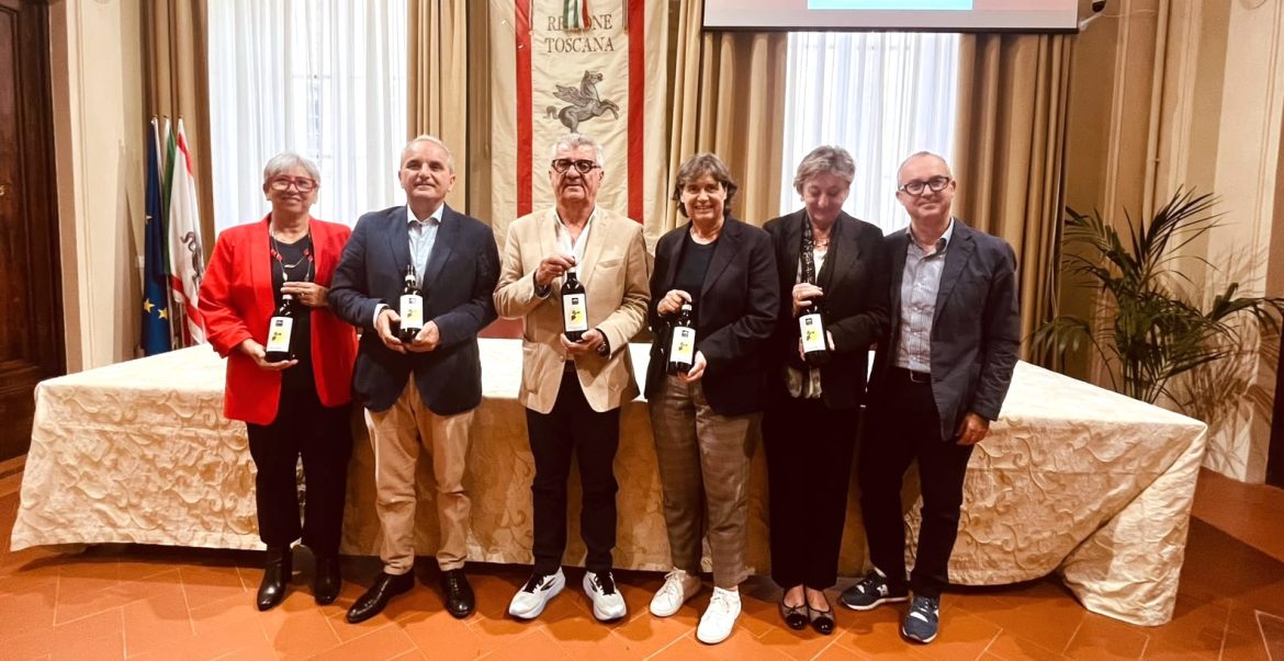 Etichetta solidale Roggiano in collaborazione con Il Sogno di Nidia