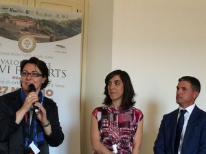 Saluto autorità 